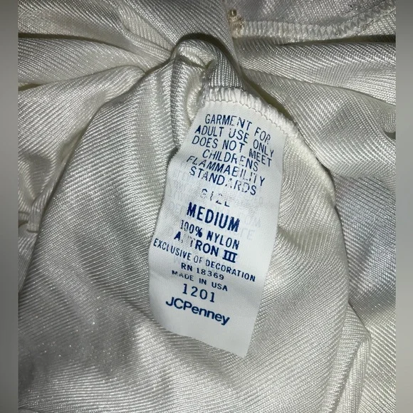 Slip - Picture 5 of 5